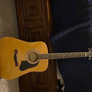 Silverstone pro series acoustic guitar